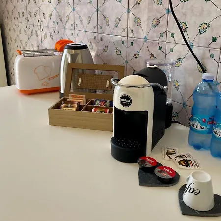 Guest house Le - Suites, Center! Tivoli