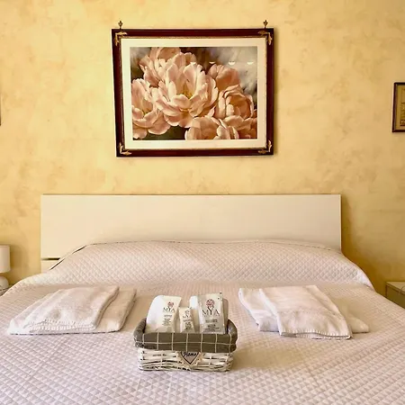 Le - Suites, Center! Guest house